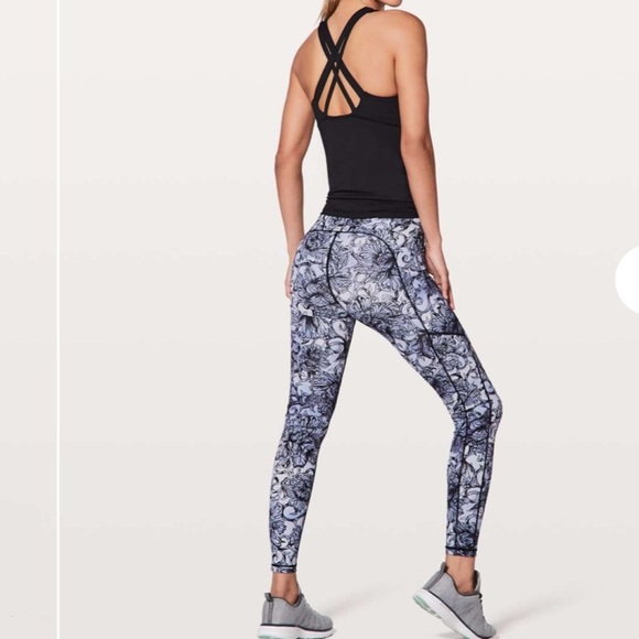 Lululemon Speed Up Tight 28” - Picture 8 of 10